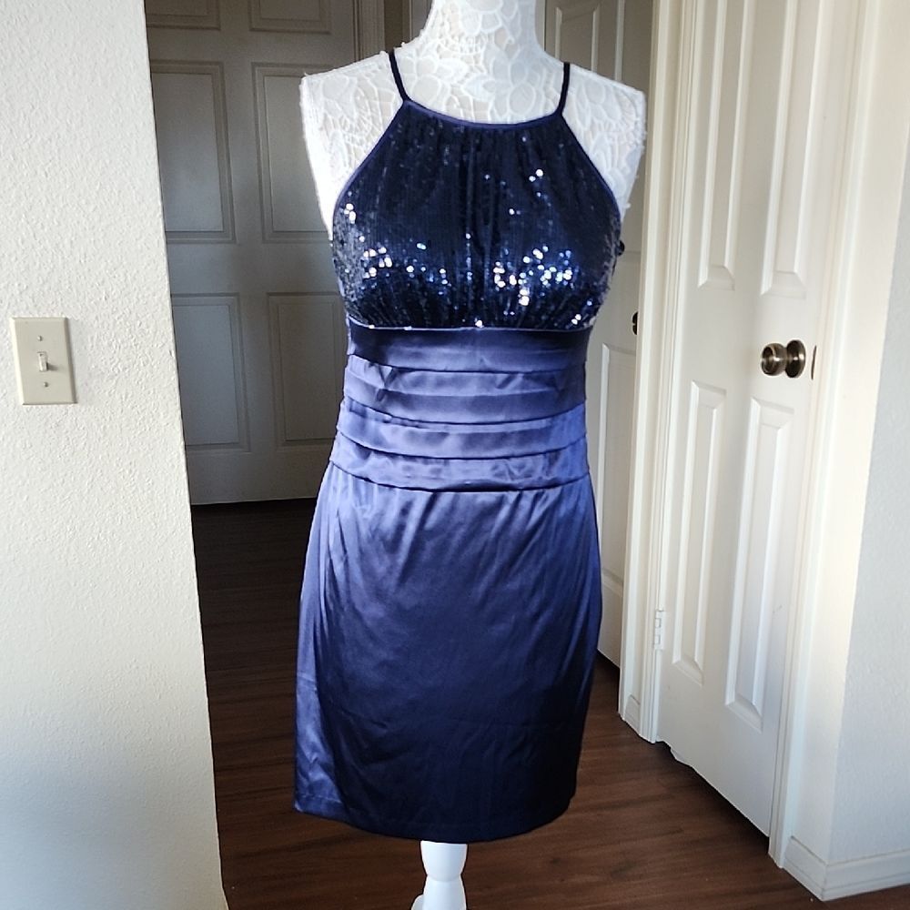 B. Smart Indigo Blue Formal Sequin Satin Party Cocktail Dress Size 6
